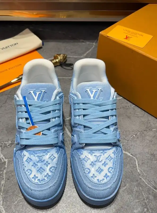 hype Louis Vuitton Sneakers