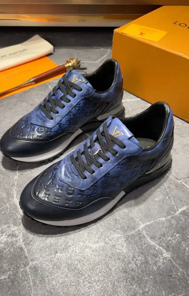 hype Louis Vuitton Sneakers