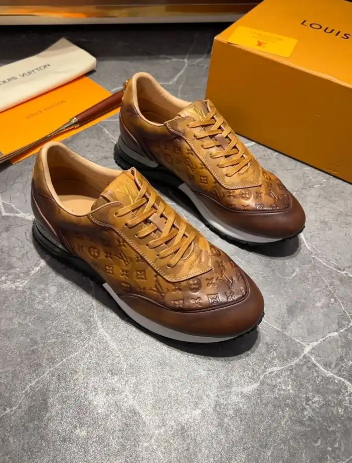 hype Louis Vuitton Sneakers