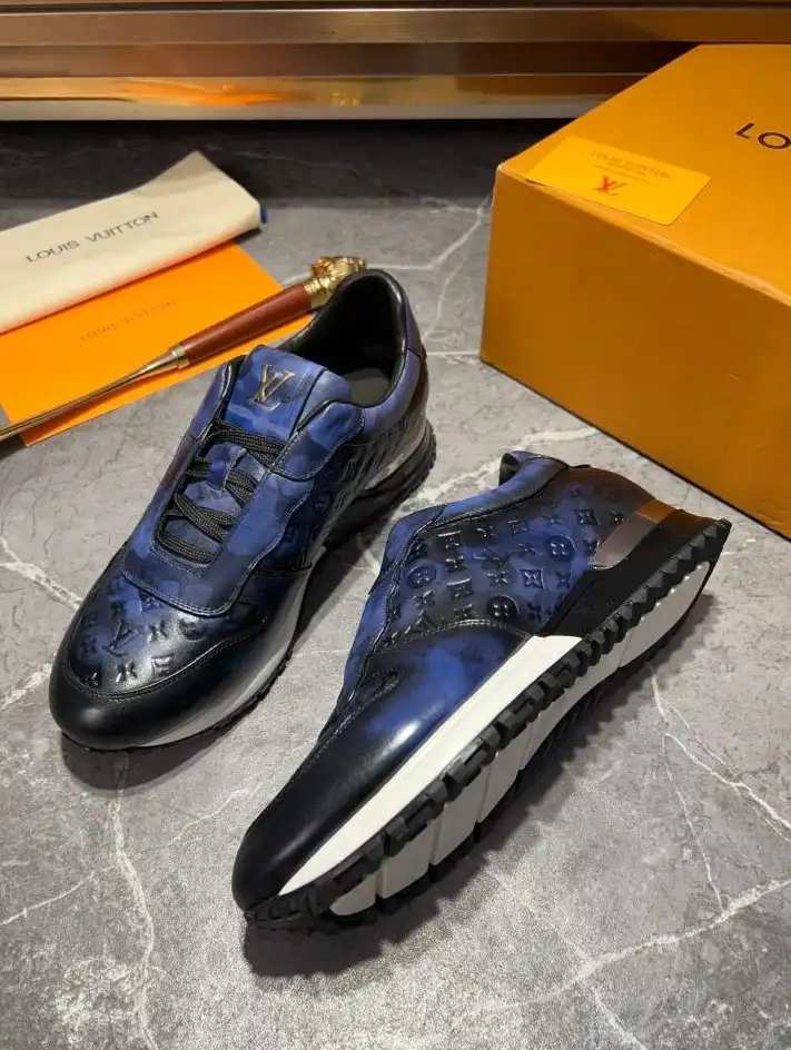 hype Louis Vuitton Sneakers