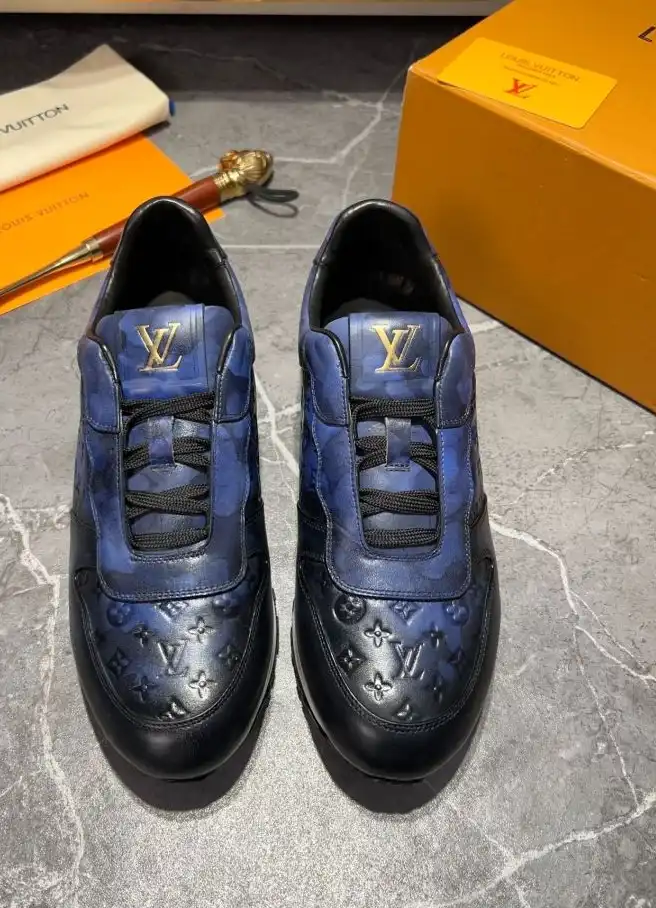 hype Louis Vuitton Sneakers