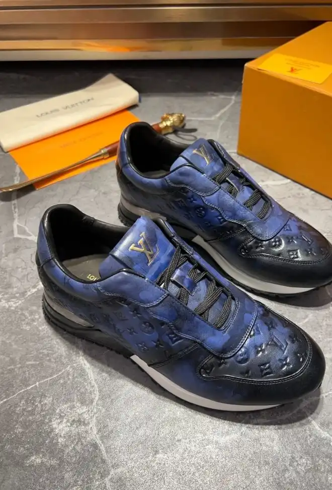 hype Louis Vuitton Sneakers