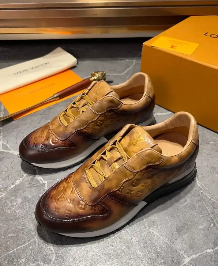 hype Louis Vuitton Sneakers