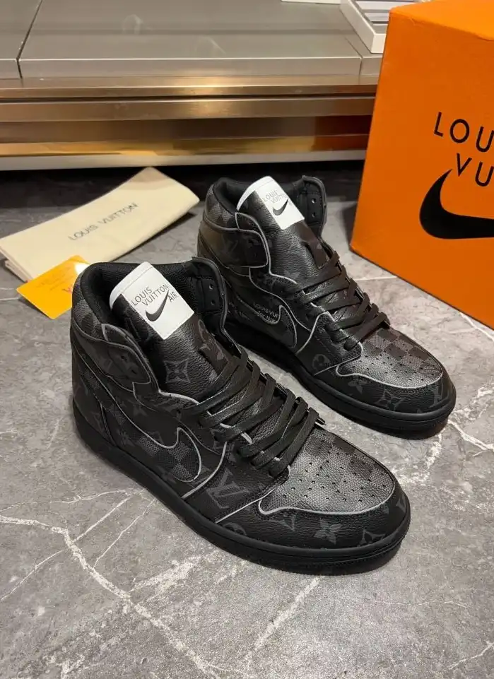 hype Louis Vuitton Sneakers