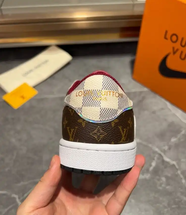 hype Louis Vuitton Sneakers