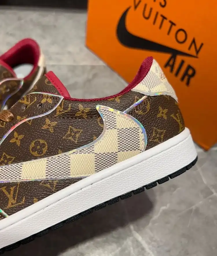 hype Louis Vuitton Sneakers