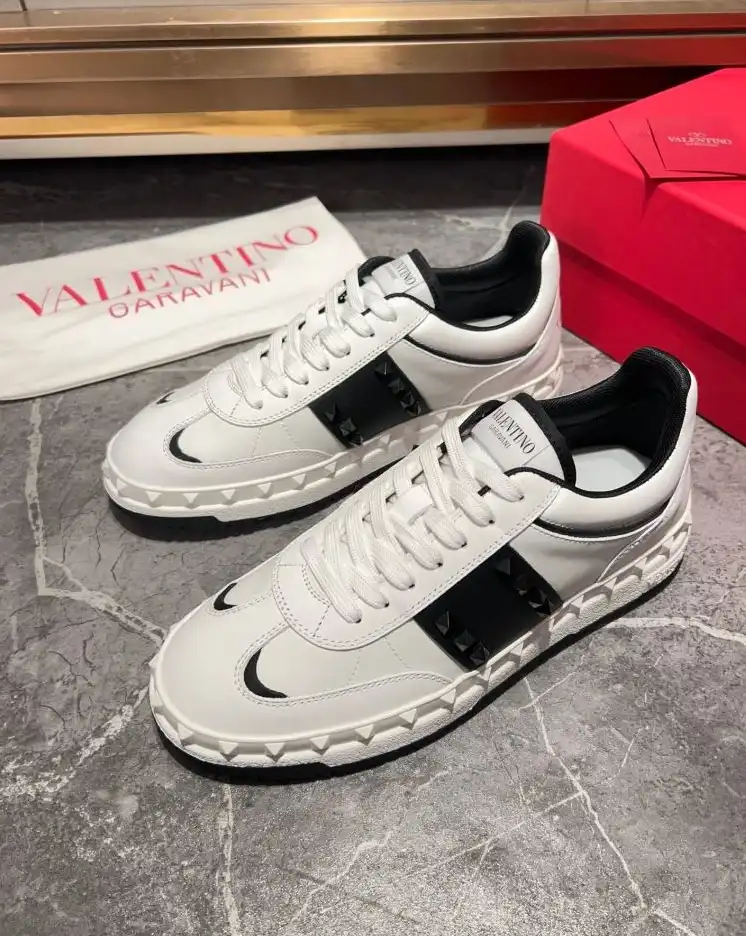 hype Valentino Casual Shoes