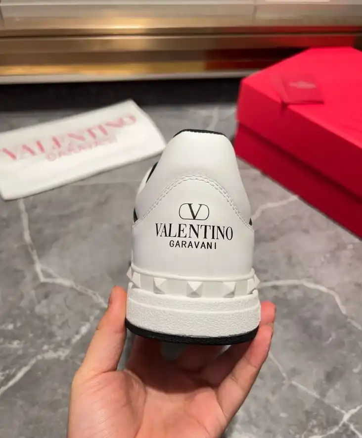 hype Valentino Casual Shoes