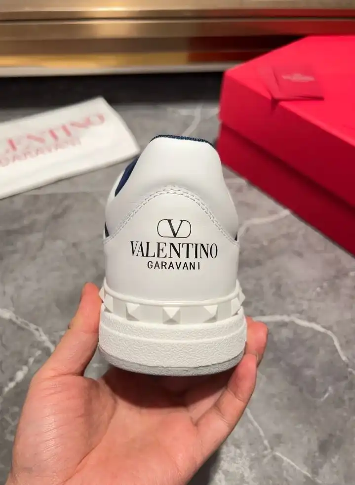 hype Valentino Casual Shoes