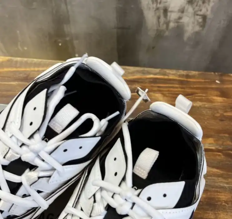 hype Balenciaga Sneakers