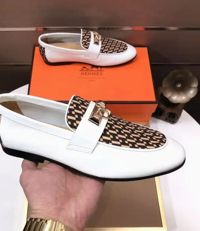 hype Hermes Leather Shoes