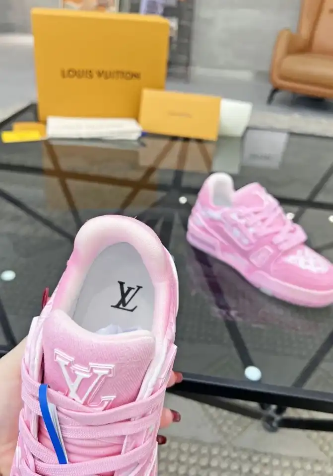 hype Louis Vuitton Sneakers