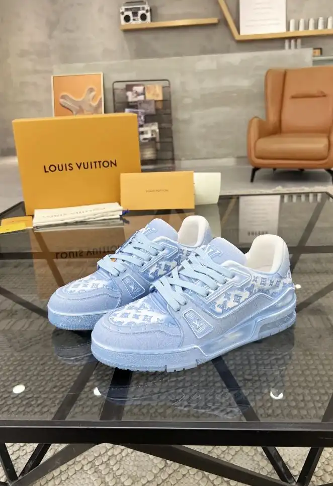 hype Louis Vuitton Sneakers