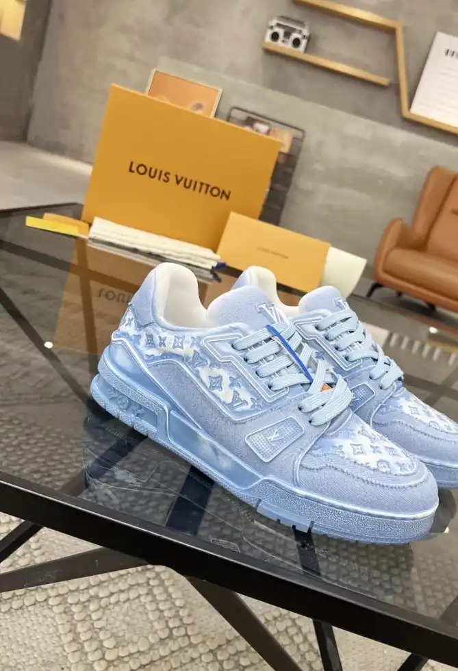 hype Louis Vuitton Sneakers