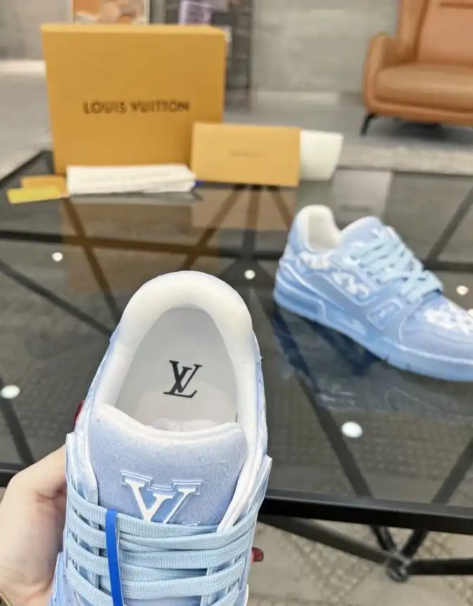 hype Louis Vuitton Sneakers