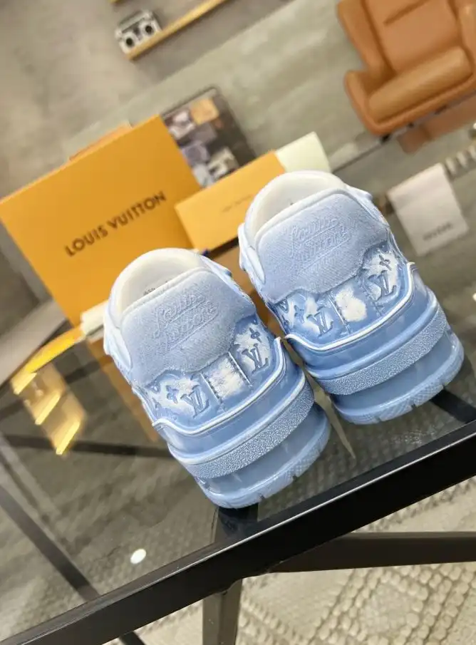 hype Louis Vuitton Sneakers