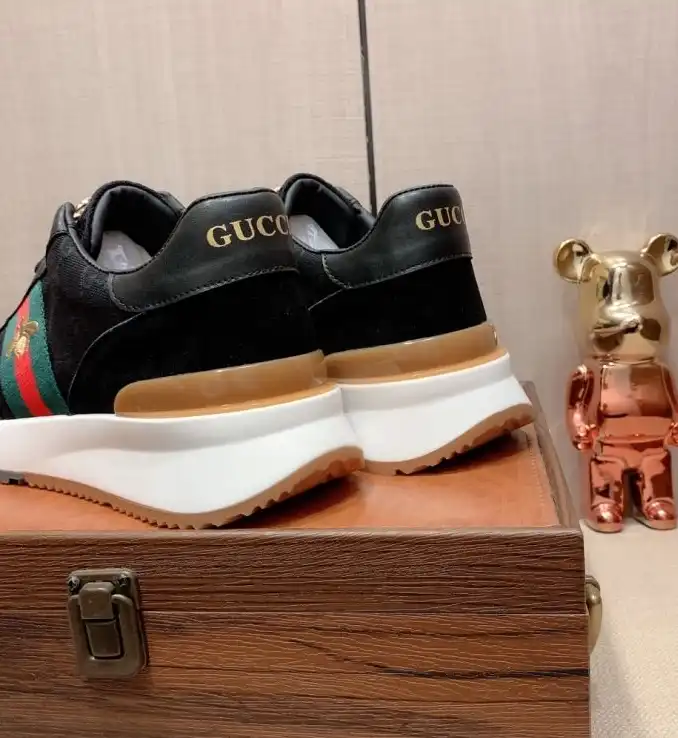 hype Gucci Sneakers