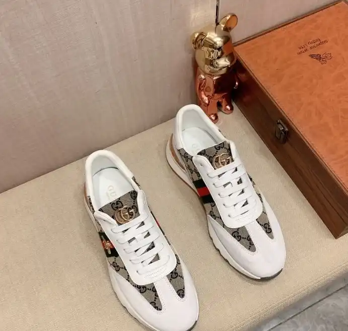 hype Gucci Sneakers