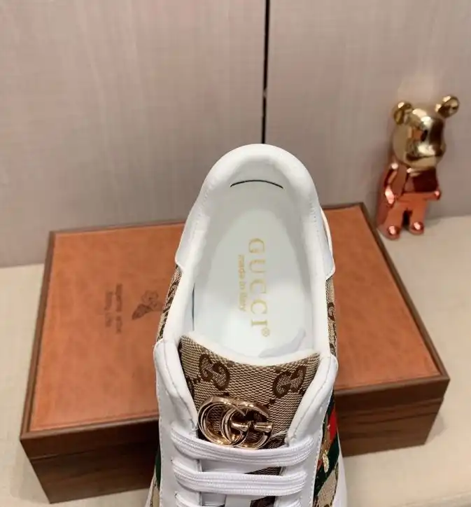 hype Gucci Sneakers