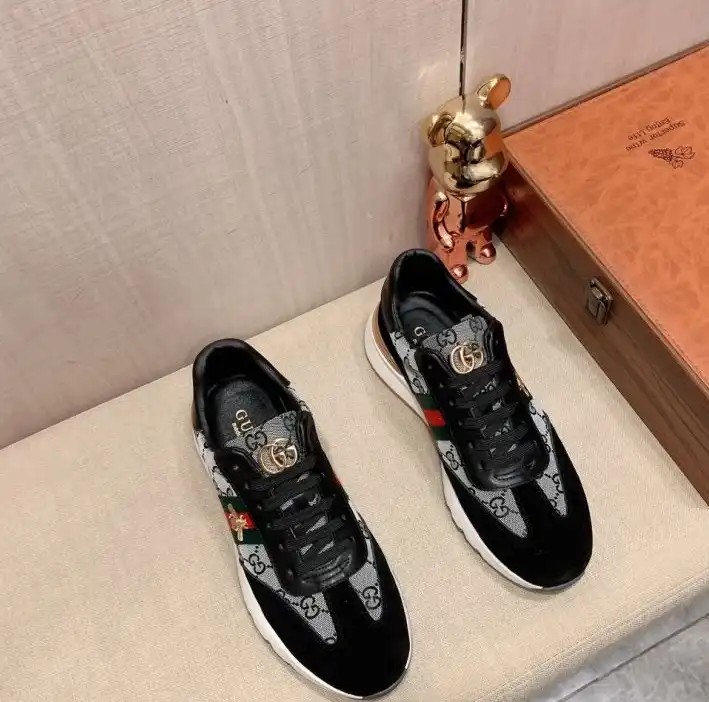 hype Gucci Sneakers