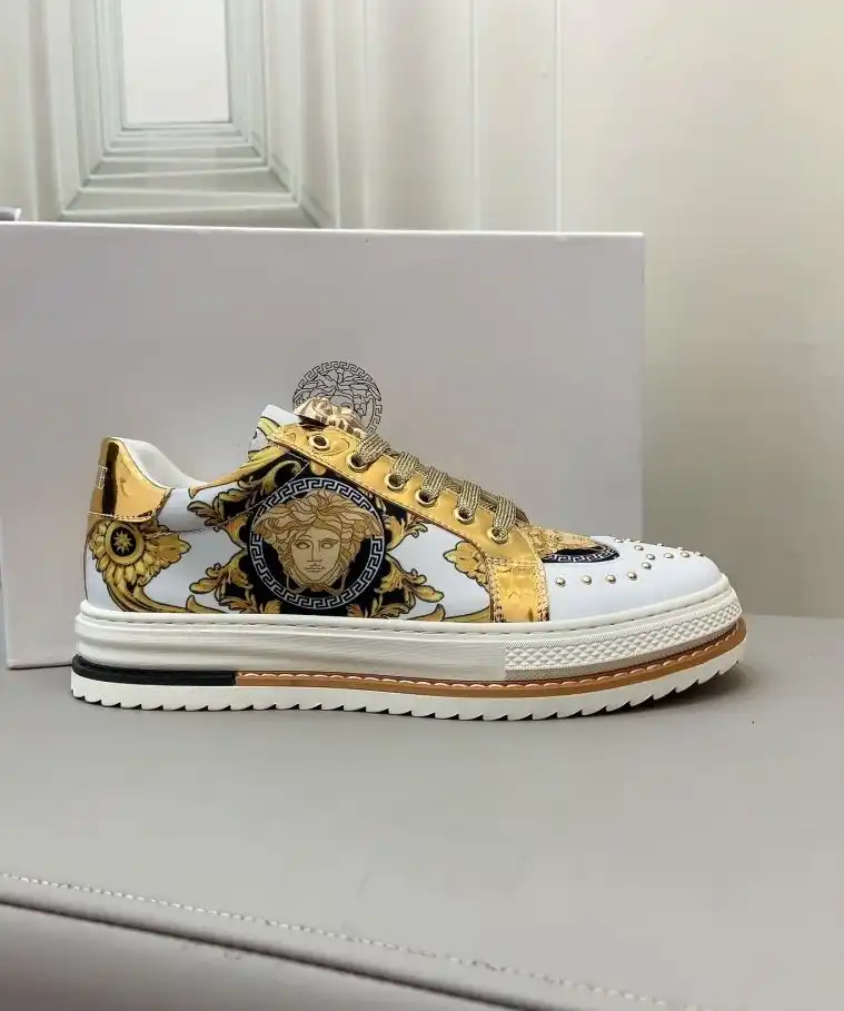 hype Fendi Sneakers