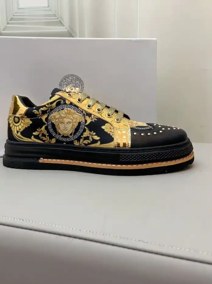 hype Fendi Sneakers