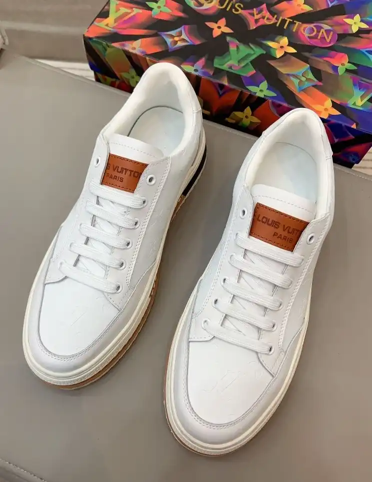 hype Louis Vuitton Sneakers