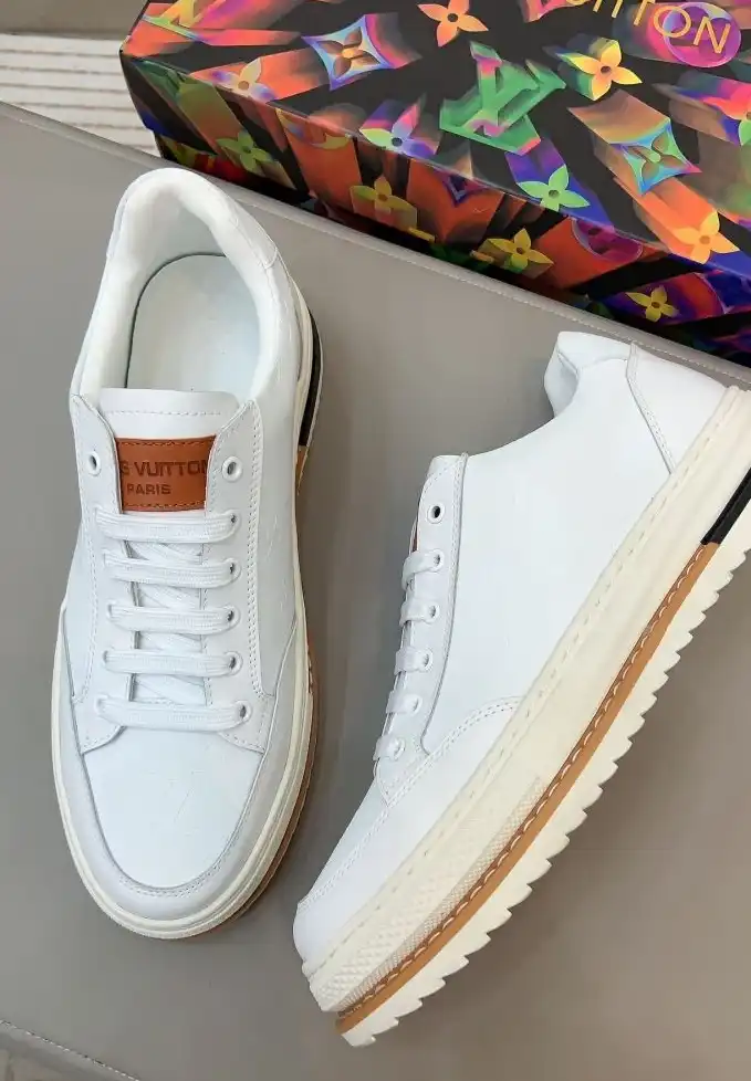 hype Louis Vuitton Sneakers