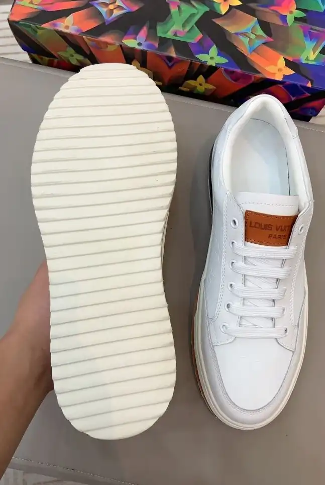 hype Louis Vuitton Sneakers