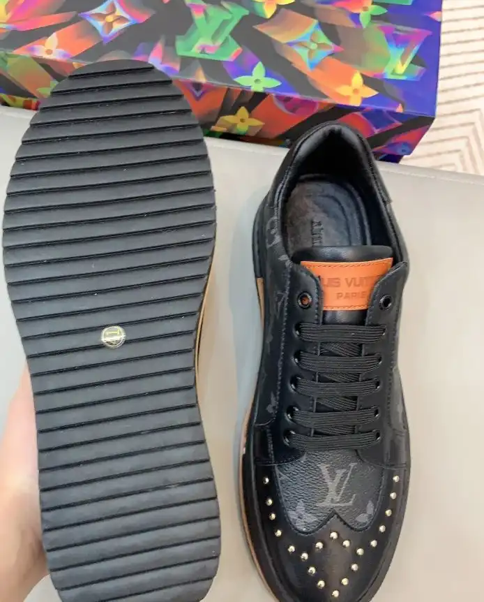 hype Louis Vuitton Sneakers