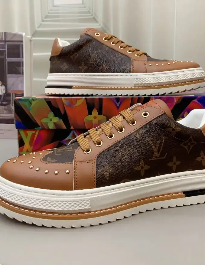 hype Louis Vuitton Sneakers