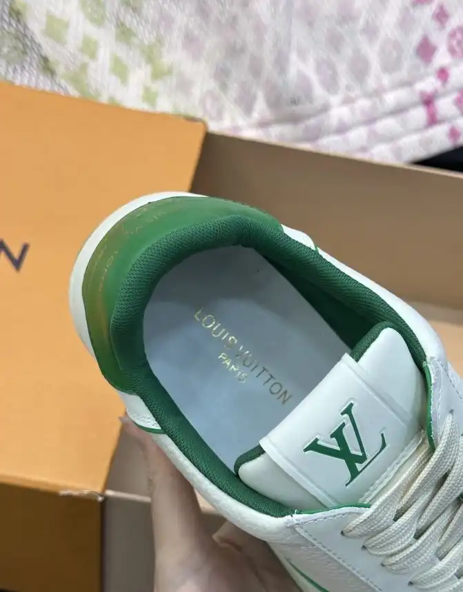 hype Louis Vuitton Sneakers