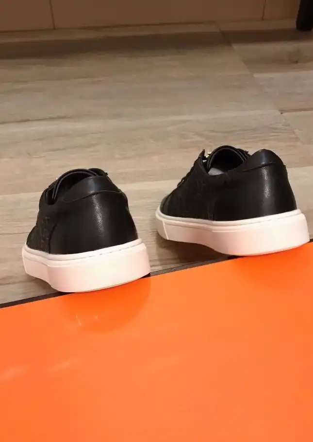 hype Christian Dior Casual Shoes