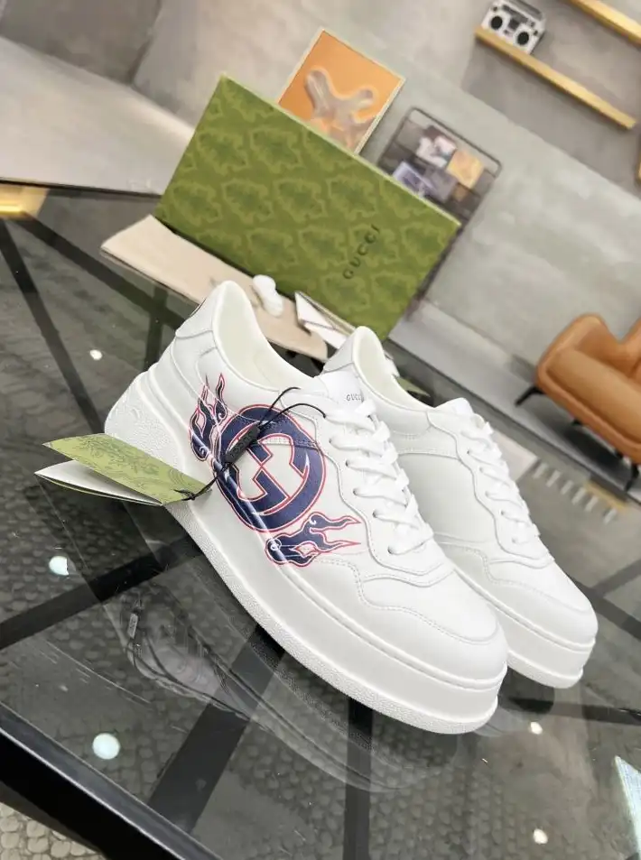 hype Gucci Sneakers