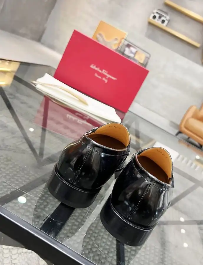 hype Ferragamo Leather Shoes