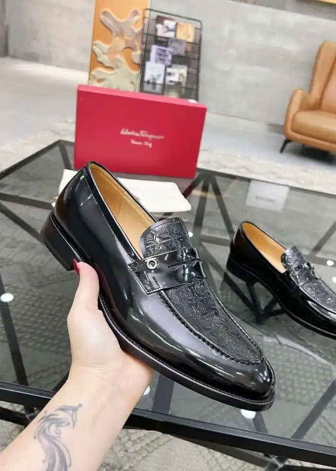 hype Ferragamo Leather Shoes