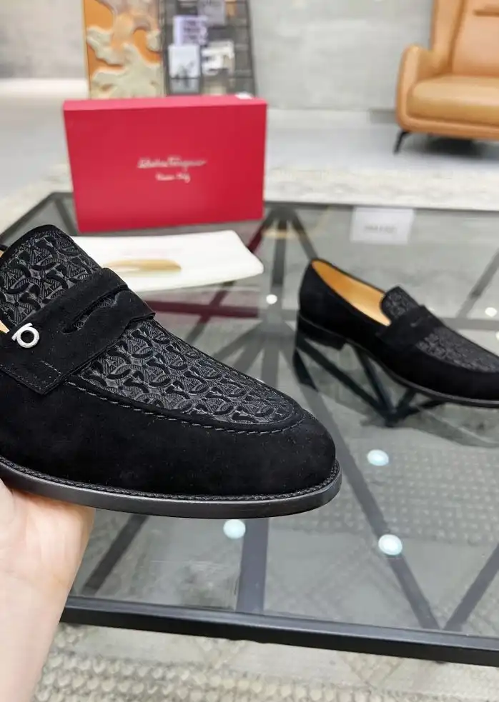 hype Ferragamo Leather Shoes