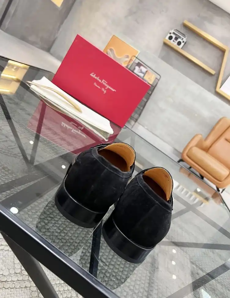 hype Ferragamo Leather Shoes