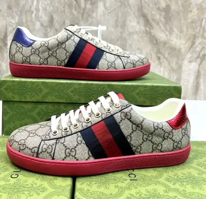 hype Gucci Sneakers