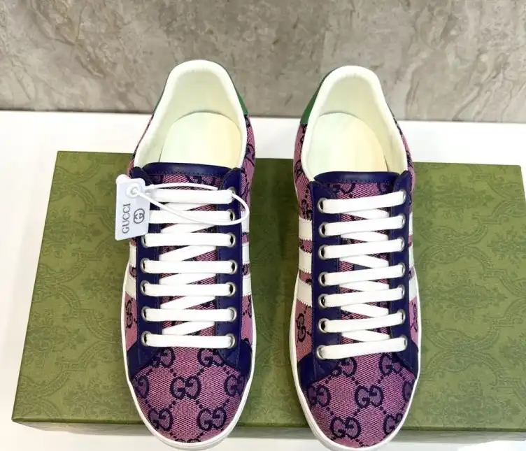 hype Gucci Sneakers