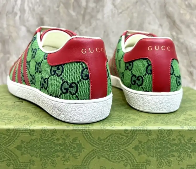 hype Gucci Sneakers