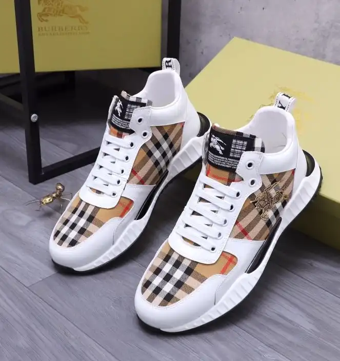 hype Burberry Sneakers