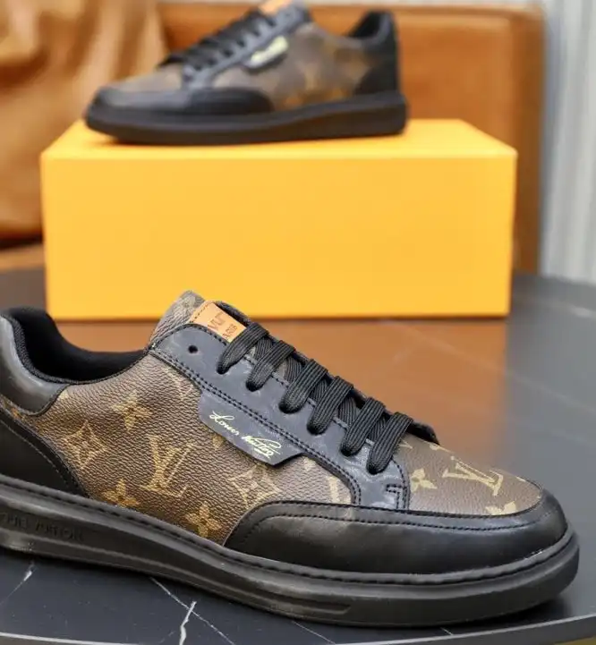 hype Louis Vuitton Sneakers