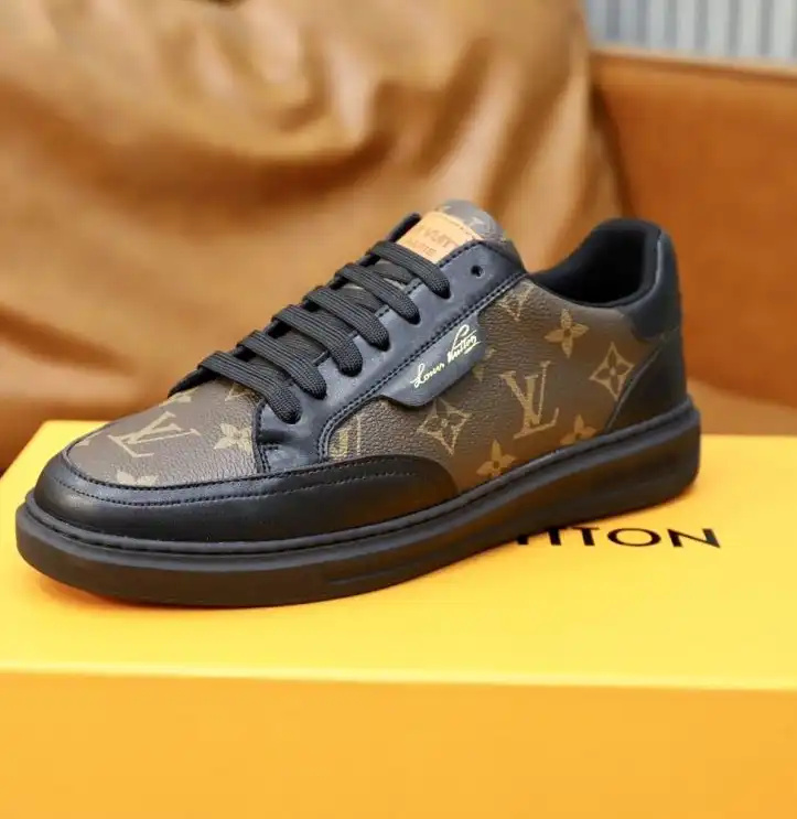 hype Louis Vuitton Sneakers