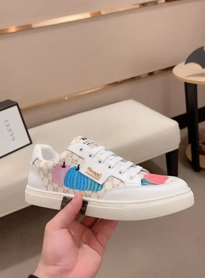 hype Gucci Sneakers