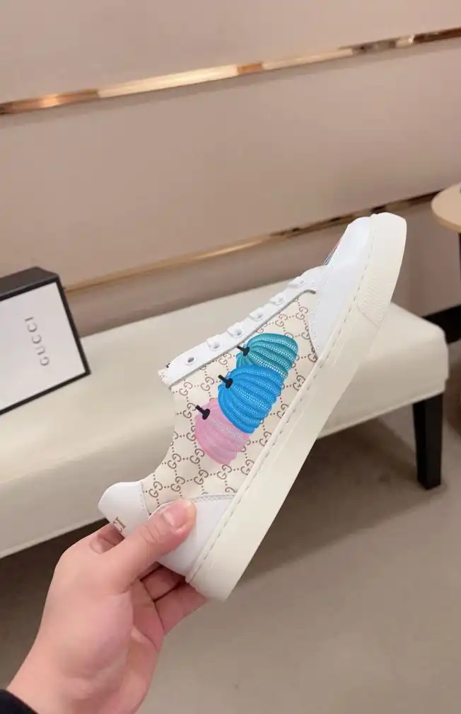 hype Gucci Sneakers