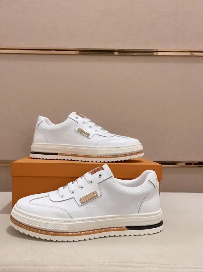 hype Louis Vuitton Sneakers