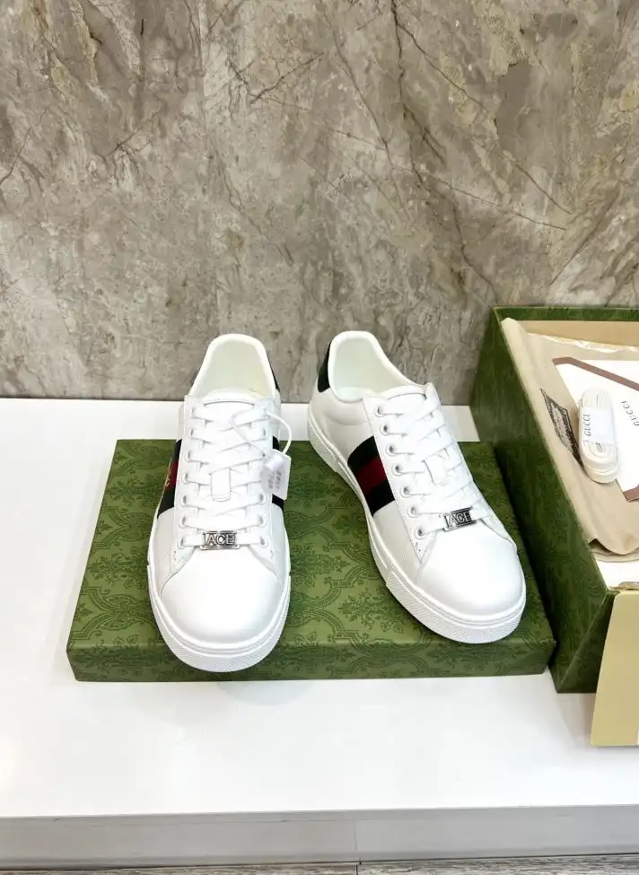 hype Gucci Sneakers