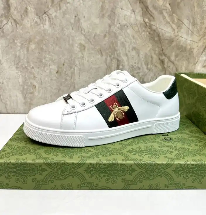 hype Gucci Sneakers