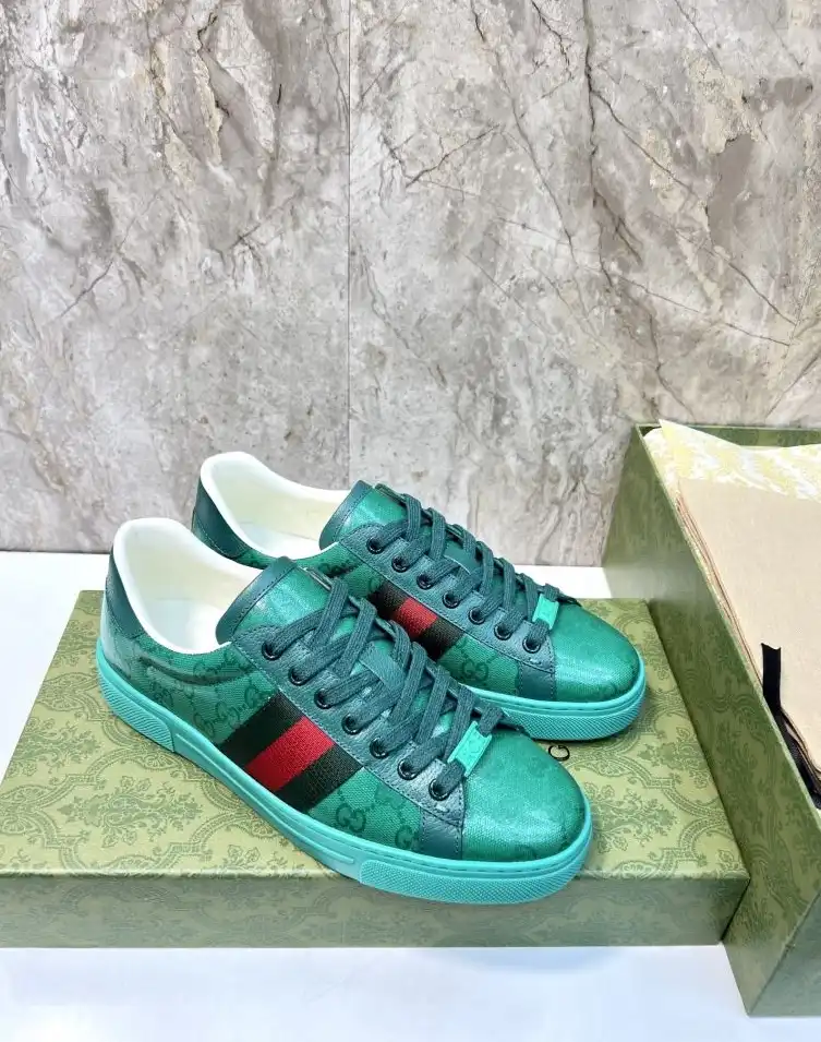 hype Gucci Sneakers